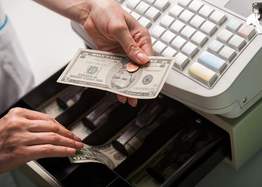 small businesses financial challenges Used cash reserves (tie)