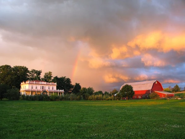 beekman 1802 farm sunset